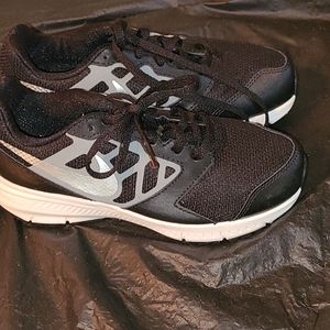 Boys Nike Shoes size 1yr
